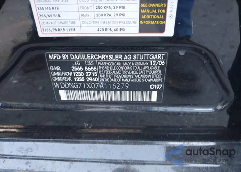 2007 Mercedes-Benz S 550 z USA, uszkodzony, nr VIN WDDNG71X07A116279